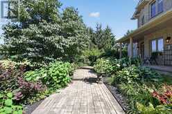 128 DENNEY DRIVE | Angus Ontario | Slide Image Two