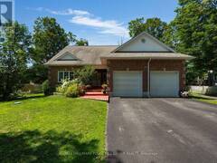 155 FOREST GLEN DRIVE Gravenhurst Ontario, P1P 1A1