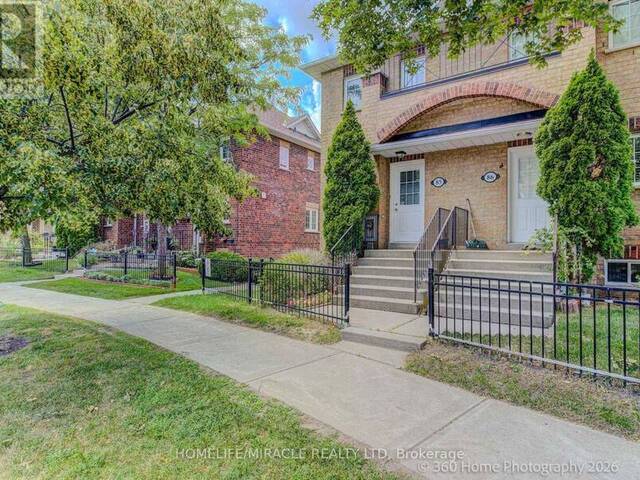 85 - 2 HEDGE END ROAD Toronto Ontario, M1B 5Z8 - 3 Bedrooms Condo For Sale