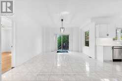 22 FERN AVENUE | Richmond Hill Ontario | Slide Image Fifteen