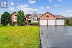 22 LAMONT CREEK DRIVE | Wasaga Beach Ontario | Slide Image One