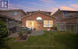 3092 OWLS FOOT DRIVE | Mississauga Ontario | Slide Image Thirty-one