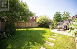 3092 OWLS FOOT DRIVE | Mississauga Ontario | Slide Image Thirty-four