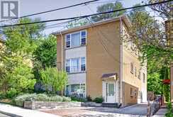 177 VARSITY ROAD | Toronto Ontario | Slide Image One