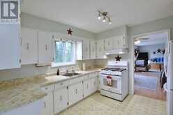 110 OLD HIGHWAY 4 | Flesherton Ontario | Slide Image Ten