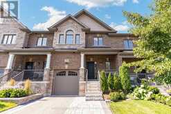 5 HARRY THORNTON LANE | Uxbridge Ontario | Slide Image One