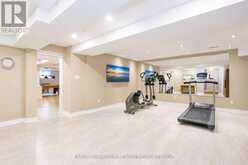 10 WILTON TRAIL | Aurora Ontario | Slide Image Thirty-two