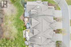 10 WILTON TRAIL | Aurora Ontario | Slide Image Forty-four