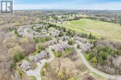 10 WILTON TRAIL | Aurora Ontario | Slide Image Forty-five