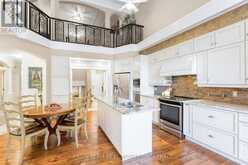 10 WILTON TRAIL | Aurora Ontario | Slide Image Eight