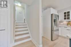207 YEATES AVENUE | Barrie Ontario | Slide Image Sixteen