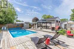 207 YEATES AVENUE | Barrie Ontario | Slide Image Thirty