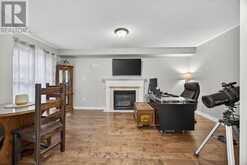 4 DUNNETT DRIVE | Barrie Ontario | Slide Image Fifteen