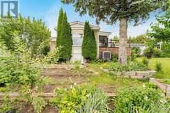 13 SUNRISE CIRCLE | Bradford West Gwillimbury Ontario | Slide Image Three