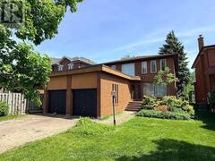 75 SPRUCE AVENUE Richmond Hill Ontario, L4C 6V9