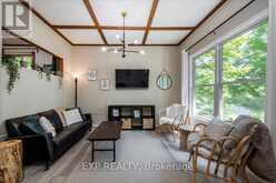 1867 FRASERBURG ROAD | Bracebridge Ontario | Slide Image Ten