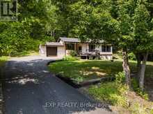 1867 FRASERBURG ROAD | Bracebridge Ontario | Slide Image Four