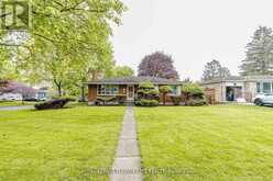 15 CUMBERLAND CRESCENT | London Ontario | Slide Image One