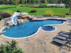 1065 20TH SIDE ROAD Schomberg Ontario, L0G 1T0