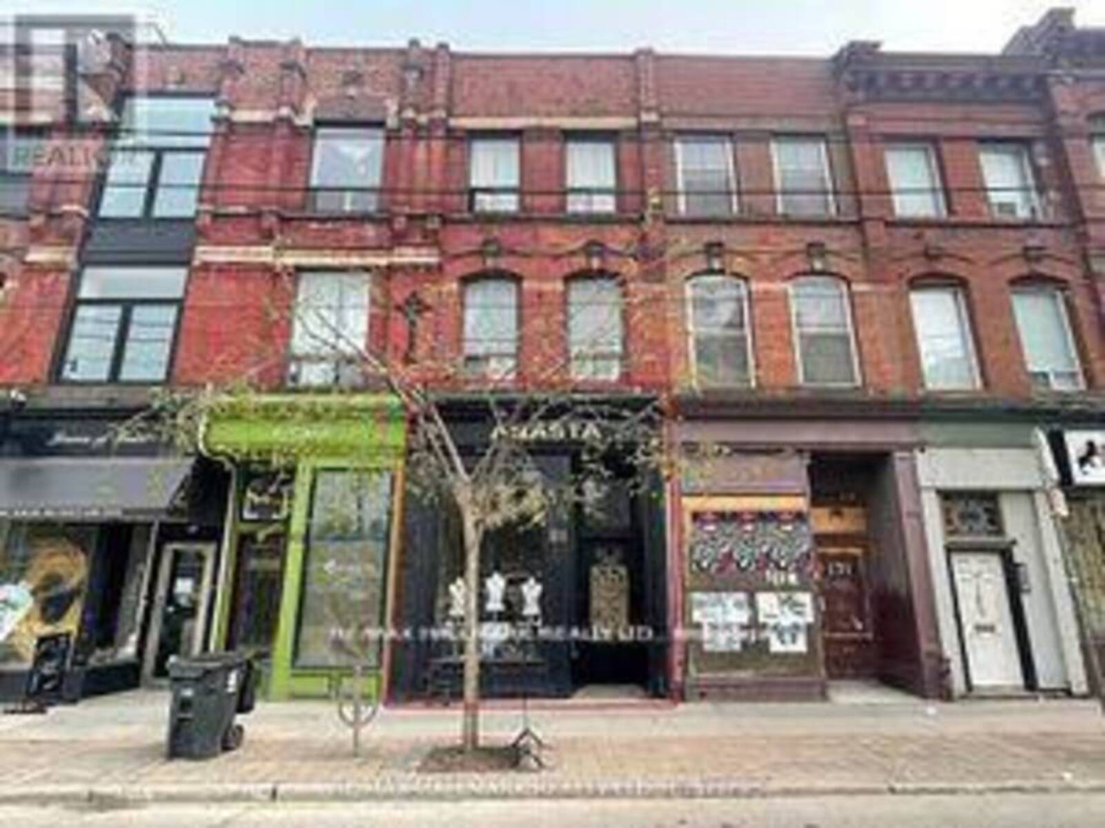 173 QUEEN STREET E, Toronto, Ontario M5A 1S2