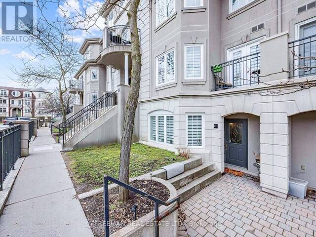 C13 - 108 FINCH AVENUE W Toronto Ontario, M2N 6W6 - 3 Bedrooms Condo For Sale