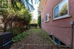 2 ROBINTER DRIVE | Toronto Ontario | Slide Image Thirty-five