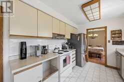 458 CHESTER AVENUE | Newmarket Ontario | Slide Image Thirteen