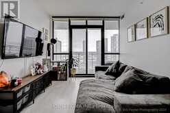 3105 - 2916 HIGHWAY 7 ROAD W | Vaughan Ontario | Slide Image Ten