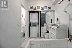 3105 - 2916 HIGHWAY 7 ROAD W | Vaughan Ontario | Slide Image Four