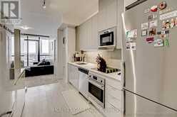 3105 - 2916 HIGHWAY 7 ROAD W | Vaughan Ontario | Slide Image Six