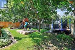 214 LANCASTER AVENUE | Newmarket Ontario | Slide Image Thirty-five
