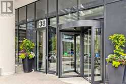 2708 - 38 ANNIE CRAIG DRIVE | Toronto Ontario | Slide Image Three