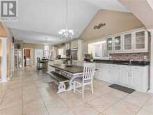 52 ARROWHEAD DRIVE | Hamilton Ontario | Slide Image Fourteen