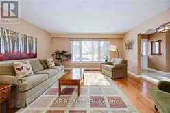 113 OREN BOULEVARD | Barrie Ontario | Slide Image Three