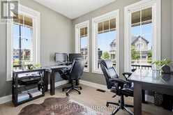 55 MARLENE JOHNSTON DRIVE | East Gwillimbury Ontario | Slide Image Fifteen