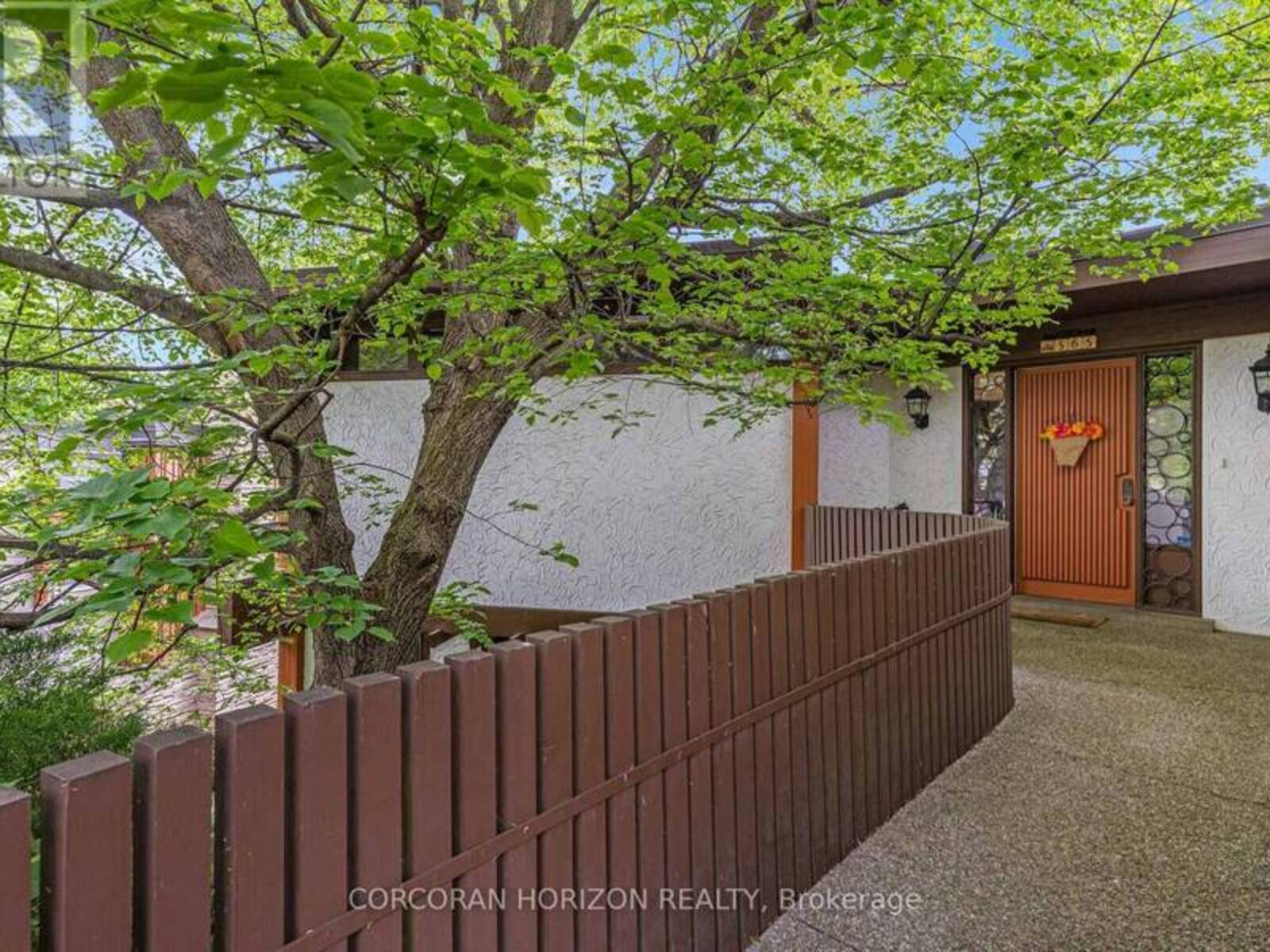 565 FOUNTAIN STREET S, Cambridge, Ontario N3H 1J2