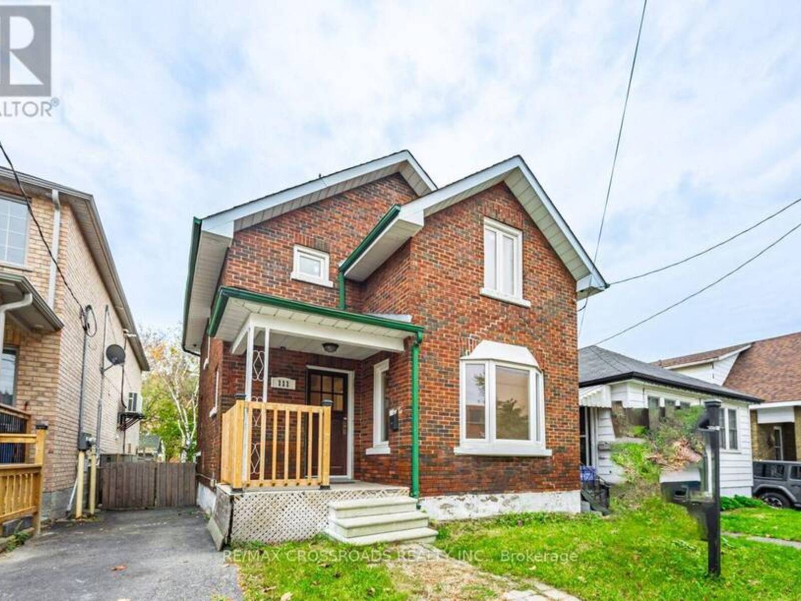 111 ELGIN STREET W, Oshawa, Ontario L1G 1S5