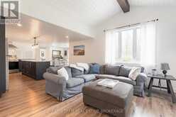 1720 TAY POINT ROAD | Penetanguishene Ontario | Slide Image Fifteen
