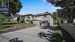 134 HADRIAN DRIVE | Toronto Ontario | Slide Image Four
