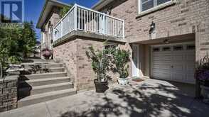 134 HADRIAN DRIVE | Toronto Ontario | Slide Image Six