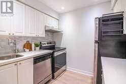 60 SPRINGFAIR AVENUE | Aurora Ontario | Slide Image Thirteen