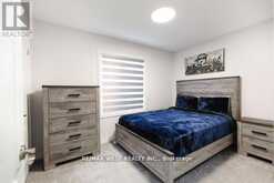 31 FREDERICK TAYLOR WAY | East Gwillimbury Ontario | Slide Image Sixteen