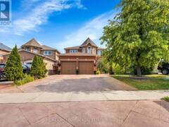 252 MOUNTAINBERRY ROAD Brampton Ontario, L6R 1H9