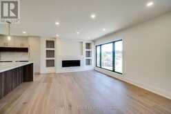 24 ROYCE AVENUE | Hamilton Ontario | Slide Image Nine