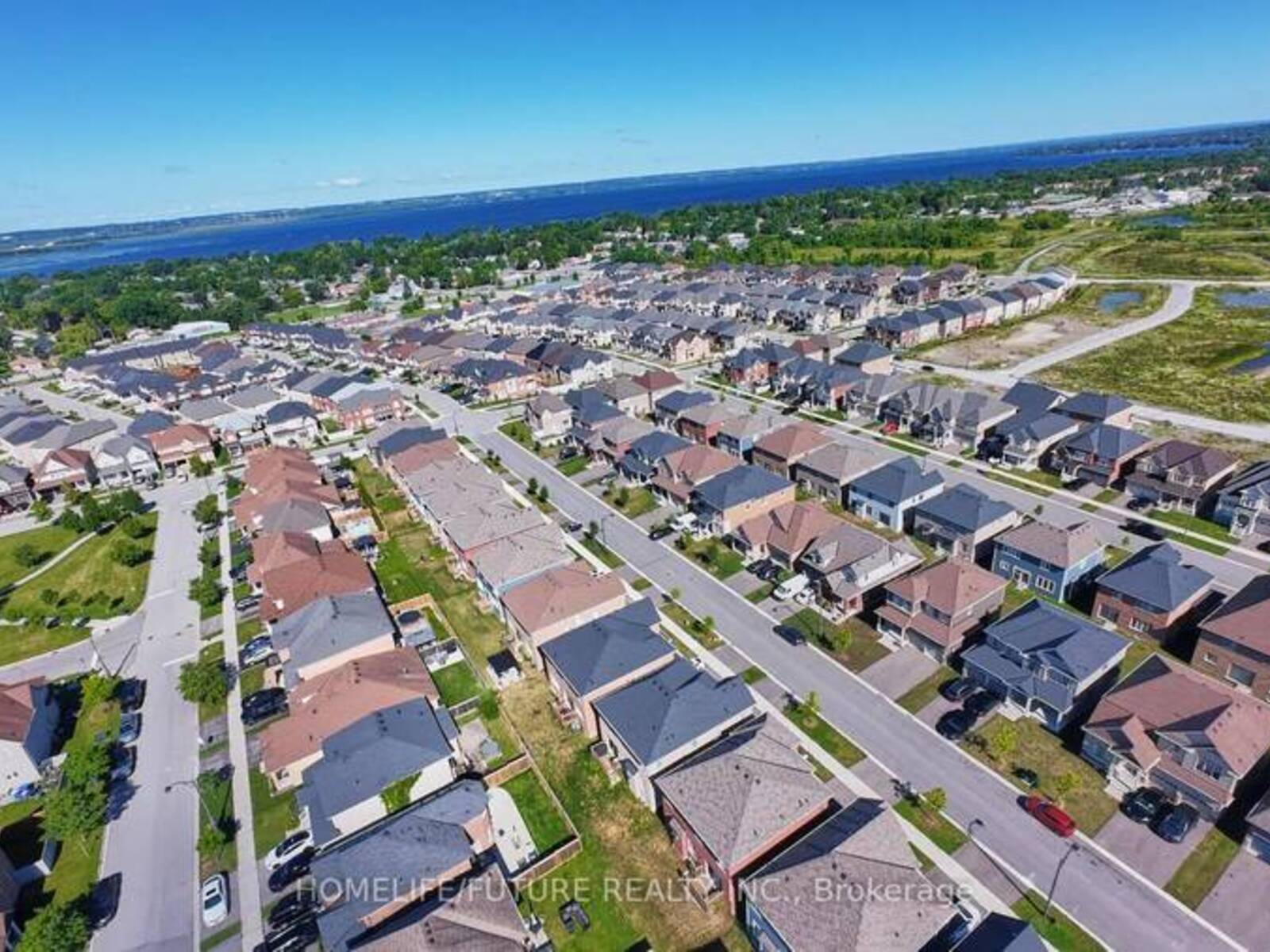 23 FAIMIRA AVENUE, Georgina, Ontario L4P 0C2