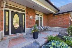 17 BURGUNDY COURT | Whitby Ontario | Slide Image Three