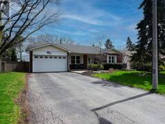 1266 LAKEVIEW DRIVE Oakville Ontario, L6H 2M8