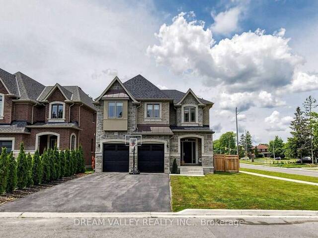 224 SEVERN STREET Oshawa Ontario, L1J 8H7 - 4 Bedrooms Home For Sale