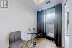 518 - 250 LAWRENCE AVENUE W | Toronto Ontario | Slide Image Seven