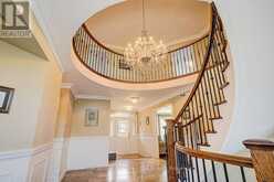 725 EXCELLER CIRCLE | Newmarket Ontario | Slide Image Six